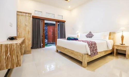 Riverside Villa 2 - 1BDR & Shared Pool on Riverbank