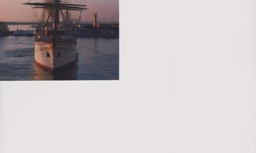 VUE SUR PORT MARITIME