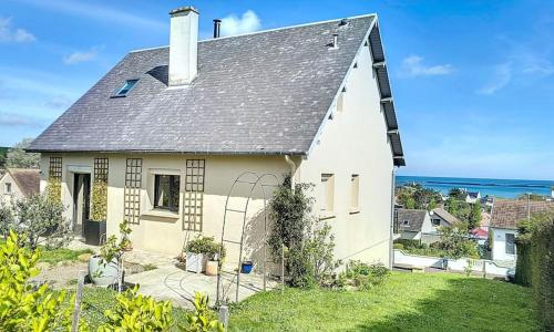 Maison Bleue Yourhosthelper