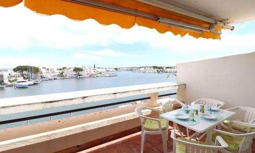 Appartement Le Grau-du-Roi, 2 pièces, 4 personnes - FR-1-307-260