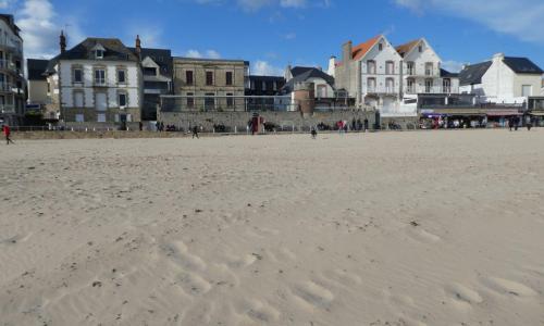 Vue Mer Accès direct à la plage Parking privé
