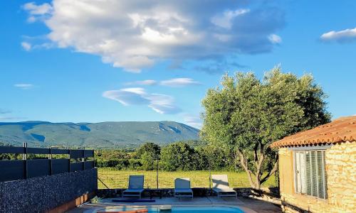 Gîte de charme avec Piscine dans le Luberon au Domaine Artemiss