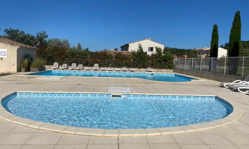 Au pied des Alpilles