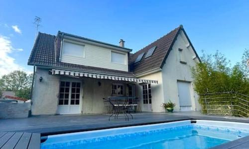 Villa/Maison/piscine proche Paris