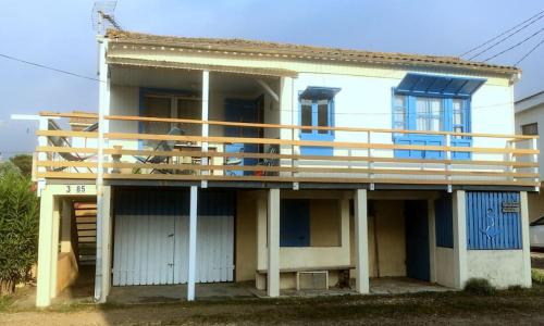 Chalet Bleu Mer - plage des chalets - Gruissan