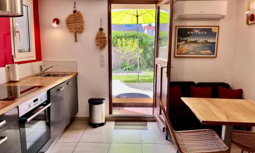 Appartement deux pièces donnant sur un jardin