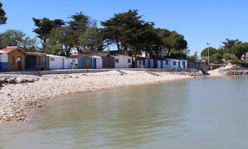 Studio 2 proche bord de mer 5 mn à pied