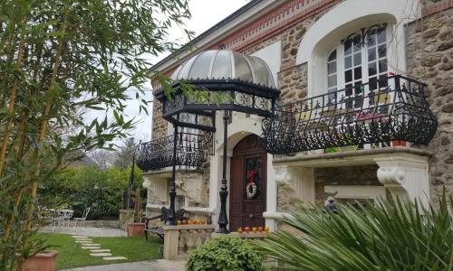 Beautiful Charming House near Paris !