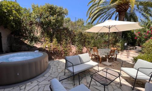 SIMONE, Appartement maison, quartier calme, grande terrasse, SPA, barbecue, 2 chambres