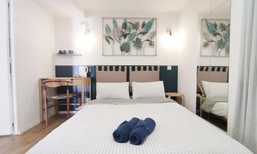 Suite parentale indépendante - quartier calme en ville