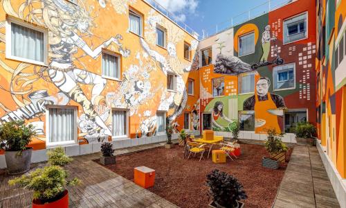 B&B HOME Paris Mairie de Saint-Ouen