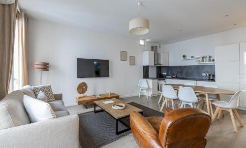 69m2 derrière le Majestic, à 50m des plages et du Palais