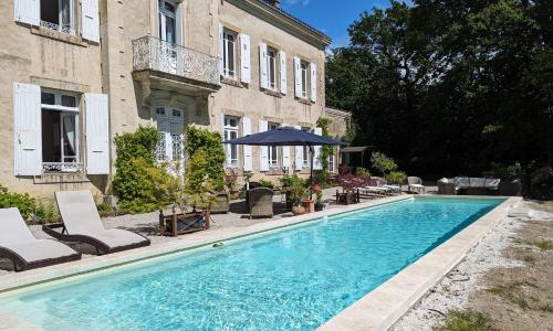 Chateau de Thuries