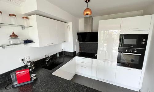 2 pièces proche La Défense vue Tour Eiffel