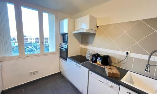 Appartement T2 wifi, parking et tram centre ville à 10mn, plage 20mn