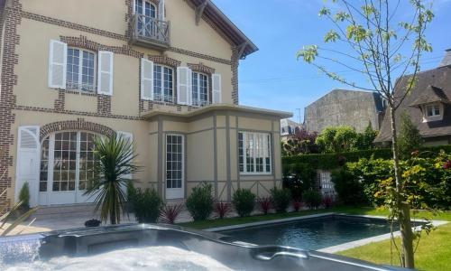 Villa Deauville l eneide