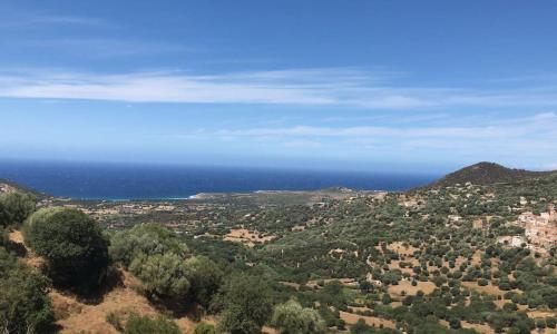 Villa vue imprenable mer et montagne