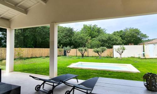 Villa de standing avec piscine proche d Uzès