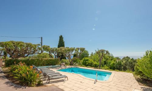 Apartment Le Forum de la Mer-1 by Interhome