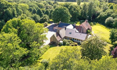 Ker Karamel, tennis, au calme