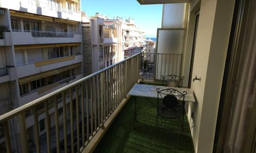 Centre Antibes les Mouettes 2 pièces tout confort