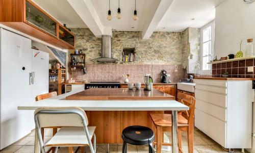 Spacieuse Maison familiale-Jardin intime-Piscine