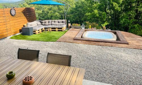 Entre Mer et Verdon 2 chambres - 4 personnes Jacuzzi