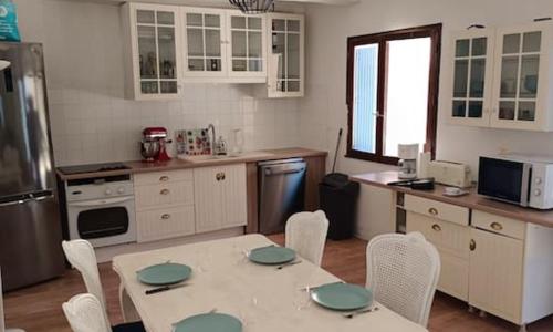 Maison cœur de village 300 m des gorges du gardon