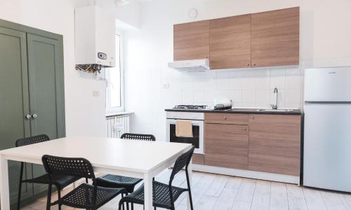 Cornigliano Apartment 2