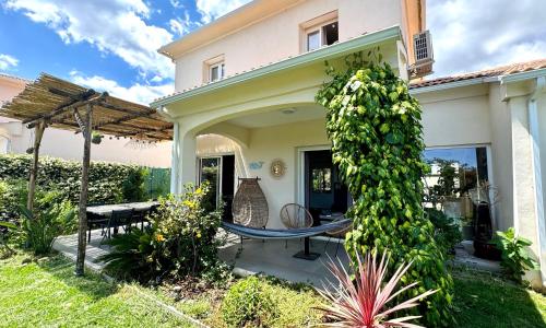 Jolie maison Borgo trois chambres trois salles de bain