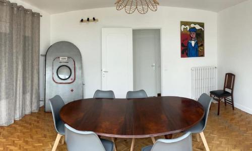 Maison historique familiale 300m de la mer Sword Beach