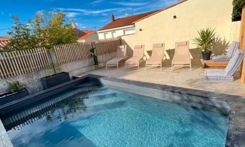 Maison 3 chambres avec piscine au bord de la mer