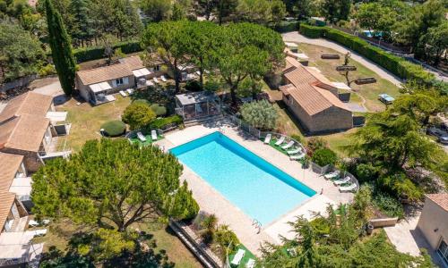 Authentic stone house in Provence