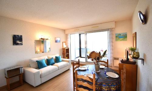 Résidence Les Terrasses de Notre Dame, bel appartement avec vue sur l'entrée du port