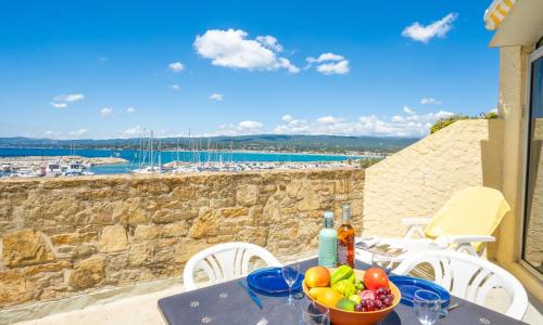 Apartment Château de la Madrague-1 by Interhome