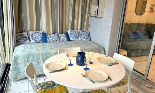 Pavillon T2 proche de la plage - St Pierre la Mer 4NAU69