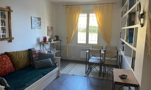 Studio entre l Esterel et plage