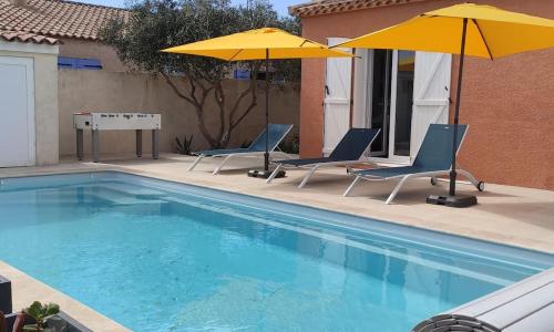 Maison huit couchages avec piscine