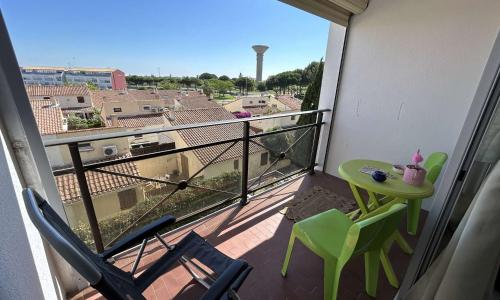 Appartement Le Grau-du-Roi, 1 pièce, 4 personnes - FR-1-250-283