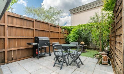 Apparemment avec jardin petfreindly