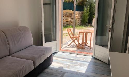 studio avec extérieur