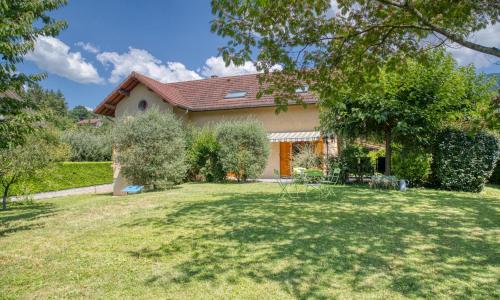 Large family home 14 p