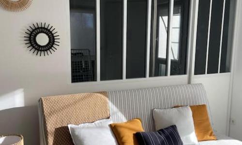 Cocon à 2 minutes à pied de la mer, climatisation et piscine