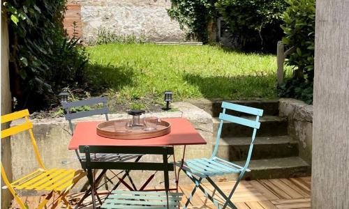 Suite Plénitude, appartement proche vieille ville rez de jardin