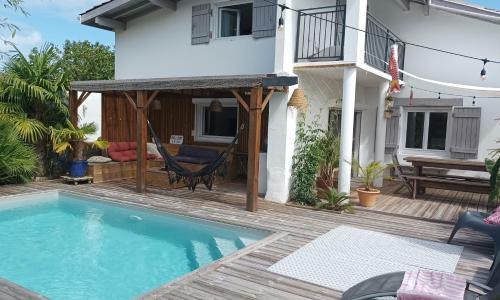 Villa piscine 8 pers Plage 2km