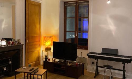 Lyon- Charmant t1 Bis coeur Gratte ciel