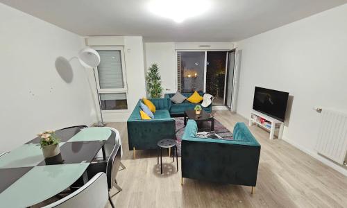 Nice business apartment Paris