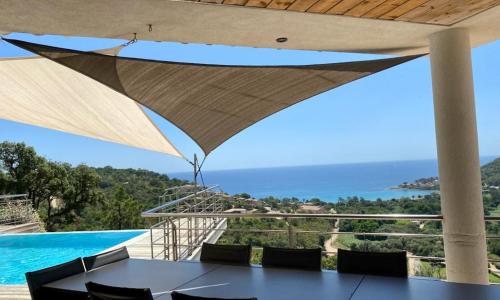 VILLA VALOU en CORSE DU SUD