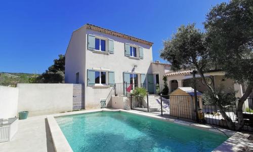 Charmante maison provençale avec piscine