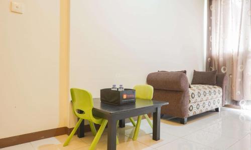 Cozy Stay 1BR at Maple Park Apartment near Sunter By Travelio
